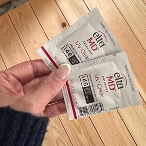 Lot of 20. EltaMD UV Clear Tinted 46 - exp 11/2026